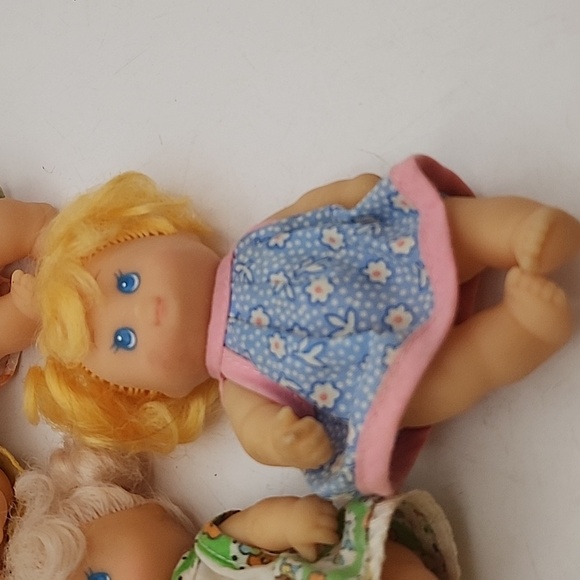 Vintage 1994 Cititoy Baby Sister Dolls 4 Count - Picture 2 of 9